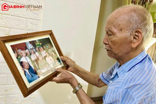 Đại tá 92 tuổi kể về ký ức 100 ngày ngủ hầm đánh giặc Điện Biên Phủ