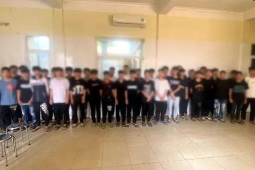 Khởi tố 42 đối tượng mang hung khí đánh nhau