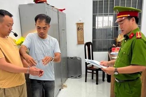 Thuê hàng loạt ôtô mang đi thế chấp lấy tiền sang Campuchia đánh bạc