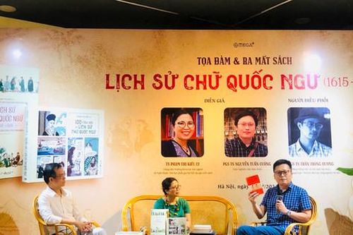 Bộ sách về nguồn gốc chữ quốc ngữ