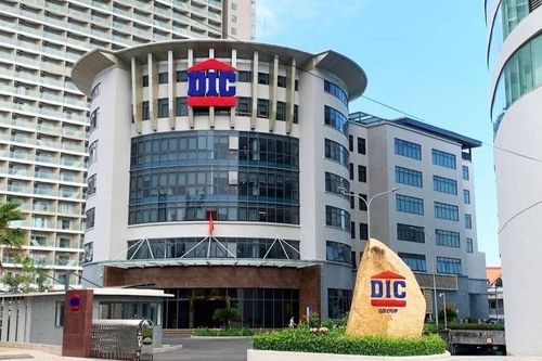 DIC Corp lãi cao nhất 10 quý