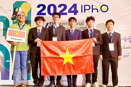 Học sinh Việt Nam đạt 5 Huy chương Vàng và Bạc Olympic Vật lý quốc tế