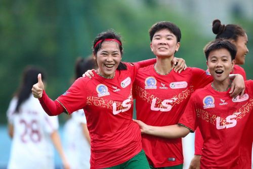 TP Hồ Chí Minh I bảo vệ thành công ngôi hậu