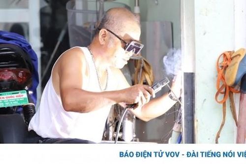 Xem người dân Sơn La lập 'lô cốt' phòng chống đợt mưa lớn