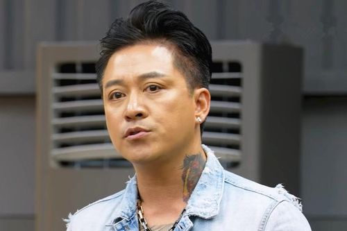 Tuấn Hưng đặt mình vào nguy hiểm, nỗi đau không ai biết của Binz