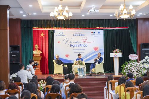 'Nụ cười hạnh phúc' hướng tới cuộc sống tốt đẹp hơn cho phụ nữ và trẻ em bị bạo hành