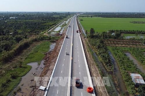 Dự án cao tốc Mỹ Thuận - Cần Thơ cần bổ sung gần 1.000 tỷ đồng