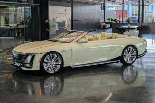 Cadillac trình làng xe mui trần siêu sang cỡ lớn