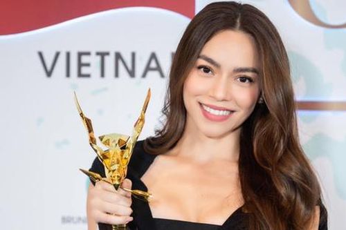 Hồ Ngọc Hà vẫn có sở đoản dù giành nhiều kỷ lục