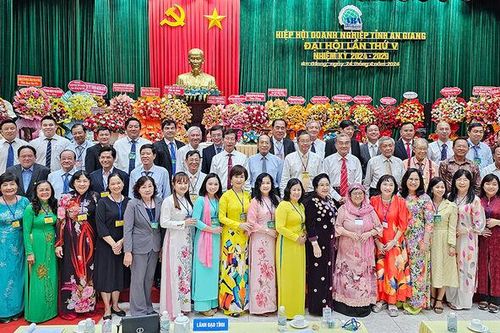 Củng cố mái nhà chung của doanh nghiệp An Giang
