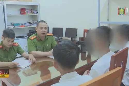 Cần lên án hành vi ném đất, đá vào tàu đường sắt