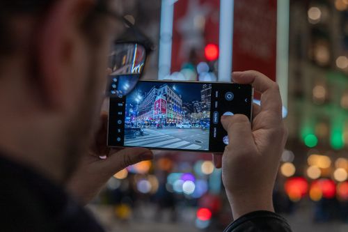 Samsung Galaxy S24 Ultra sắp có cập nhật lớn về camera
