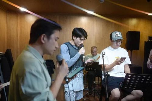 Chương trình có Bằng Kiều, Phan Mạnh Quỳnh khiến khán giả phẫn nộ, phải xin lỗi gấp