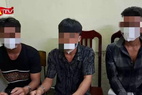 Từ dấu hiệu nghi vấn, phát hiện ma túy trên xe ô tô