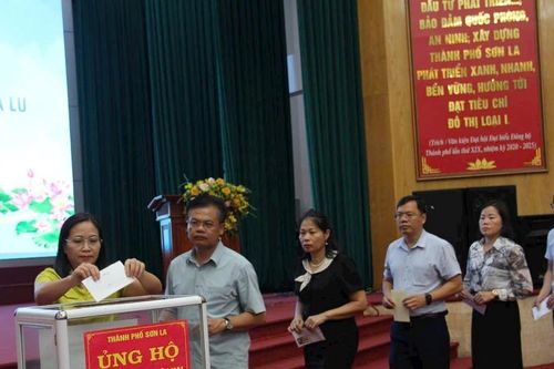 Sơn La: Phát động quyên góp, ủng hộ người dân vùng lũ
