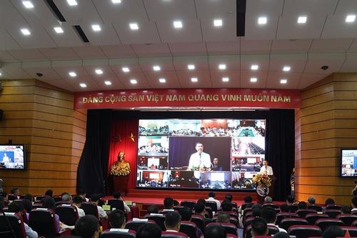 Doanh thu ngành công nghệ thông tin và truyền thông 6 tháng đầu năm đạt hơn 2 triệu tỷ đồng