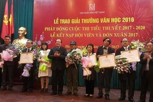 Nhà văn Chu Lai tha thiết với đề tài người lính trong văn chương - Bài 2: Tài hoa khắc họa chân dung người lính