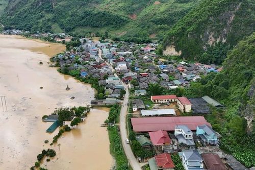 Sơn La: Thuận Châu hỗ trợ gạo khẩn cấp cho các hộ dân