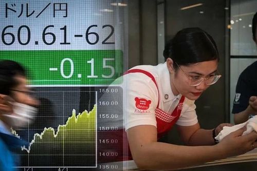 Đồng yên mất giá - 'Cơn đau đầu không hề nhẹ' của Nhật Bản trong cuộc chiến thu hút lao động nước ngoài
