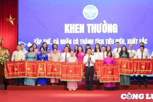 Ngành Thông tin & Truyền thông: Đẩy mạnh chuyển đổi số quốc gia, phát triển kinh tế số, xây dựng xã hội số