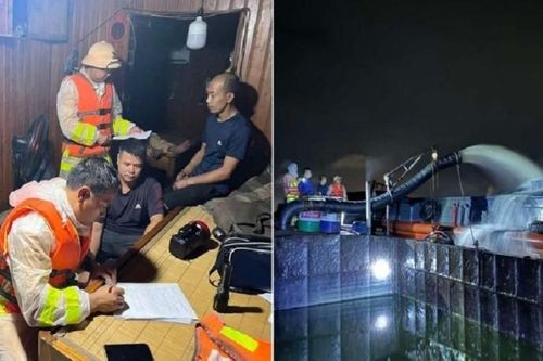 Bắt quả tang tàu khai thác cát trái phép trên sông Hồng
