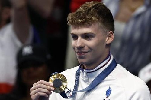 Kình ngư người Pháp xô đổ kỷ lục của huyền thoại Michael Phelps