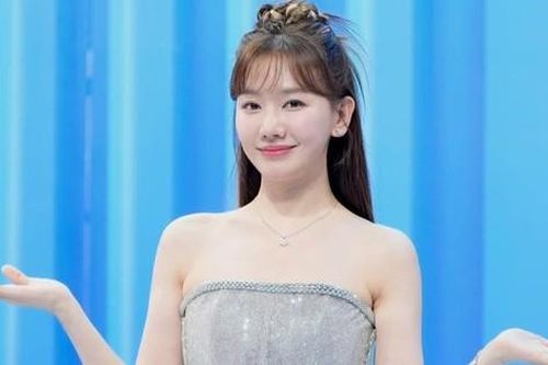 Khán giả nhận xét Hari Won nhảy như tập dưỡng sinh