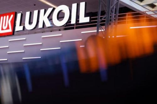 Lukoil vẫn xuất khẩu dầu khi nguồn cung qua Druzhba bị đình chỉ