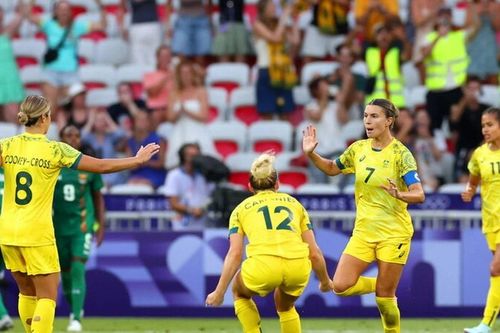 Kết quả bóng đá Olympic Paris 2024: Kết quả 'điên rồ,' 2 đội vào tứ kết