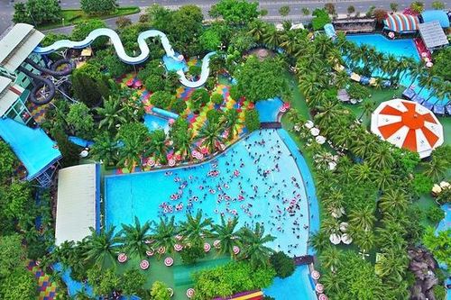 Giảm lãi quý 2, Tổng Giám đốc Công viên nước Đầm Sen nhận lương 200 triệu đồng/tháng