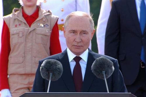 Tổng thống Putin cảnh báo đáp trả tương xứng với tên lửa Mỹ triển khai ở Đức
