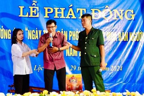Hà Tĩnh: Mít tinh hưởng ứng Ngày toàn dân phòng, chống mua bán người
