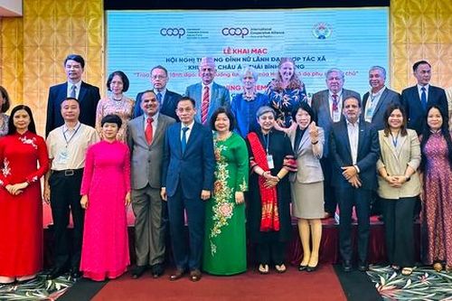 Phát huy vai trò của nữ lãnh đạo hợp tác xã và đóng góp thực chất, hiệu quả vào phát triển kinh tế