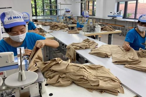 Đích đến sản xuất FOB, ODM: 'Nước cờ' để dệt may bước ra khỏi vùng an toàn