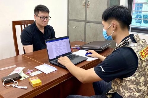 Phát hiện, bắt giữ đối tượng cất giấu ma túy trong phòng ngủ