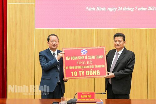 Quỹ Đền ơn đáp nghĩa và An sinh xã hội tỉnh năm 2024 đã tiếp nhận số tiền ủng hộ 11,12 tỷ đồng