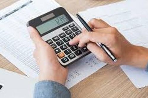 Thời điểm xác định doanh thu tính thuế là thời điểm thu tiền