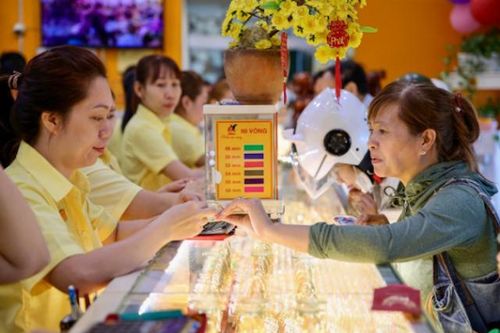 Nhà đầu tư nhỏ lẻ đầu tư nên vào đâu trong nửa cuối năm 2024?