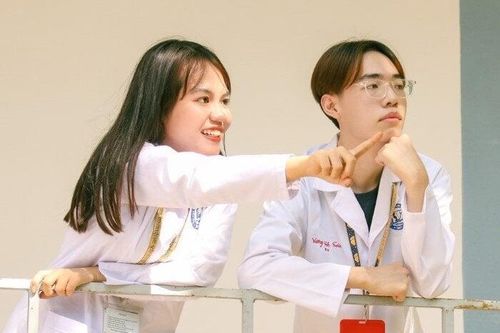 Điểm chuẩn trường Đại học Y Dược TP.HCM 5 năm qua biến động ra sao?