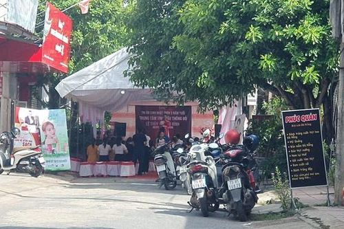 Xử phạt đơn vị tự ý dựng rạp giữa đường tổ chức sinh nhật
