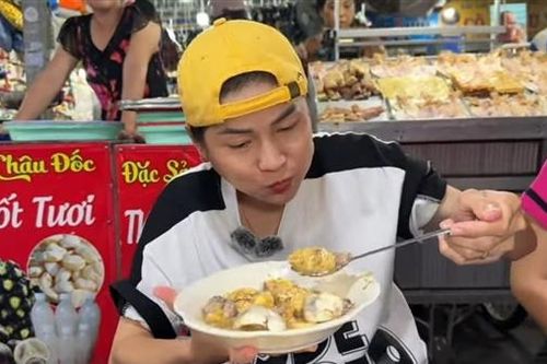 Lãng phí và hại sức khỏe từ trò mukbang