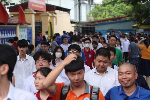 Hơn 733.000 thí sinh nhập nguyện vọng đăng ký xét tuyển đại học 2024