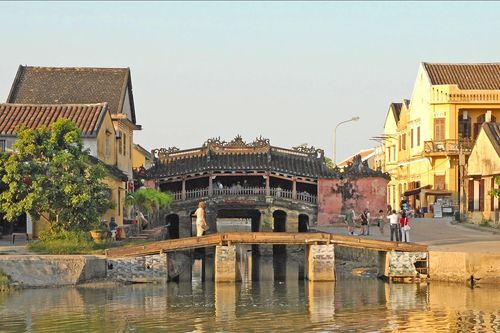 Lịch sử hàng trăm năm những cây cầu cổ