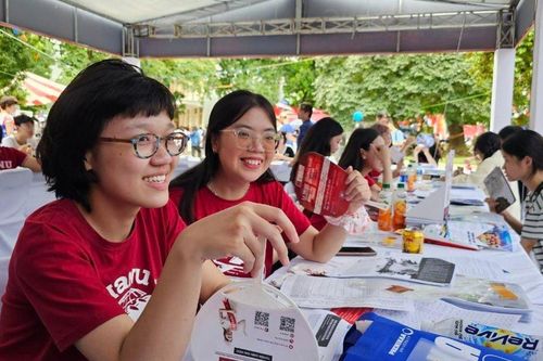 68,5% thí sinh nhập nguyện vọng đăng xét tuyển đại học năm 2024