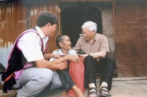 Gợi mở giải pháp giúp đồng bào thoát nghèo