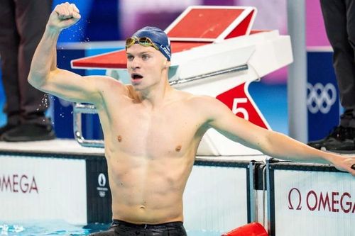 Kình ngư Pháp phá kỷ lục Olympic tồn tại 16 năm