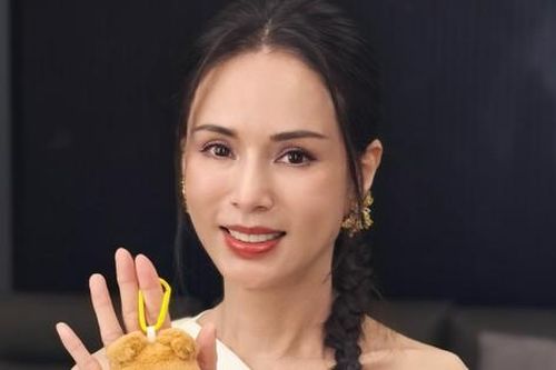 Ảnh chưa chỉnh sửa gây bất ngờ của Lý Nhược Đồng