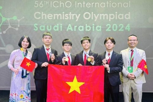 Việt Nam giành 3 Huy chương Vàng Olympic Hóa học quốc tế, xếp hạng ngang Mỹ