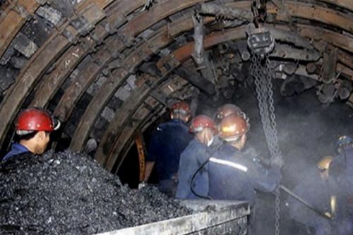 Thủ tướng chỉ đạo khắc phục hậu quả tai nạn hầm lò khiến 5 công nhân tử vong