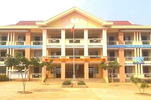 Chiếm đoạt gần 610 triệu đồng của nhà trường rồi nhờ người dựng hiện trường giả